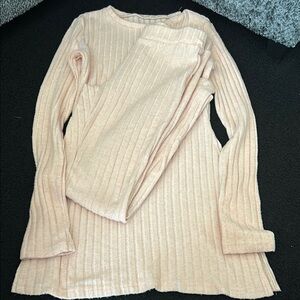 Women's Cream Ribbed Top